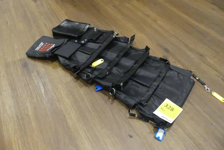 Konvolut Schlüsseltaschen/Etuis